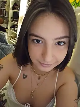 Juh castro online show from June 4, 3:05 pm