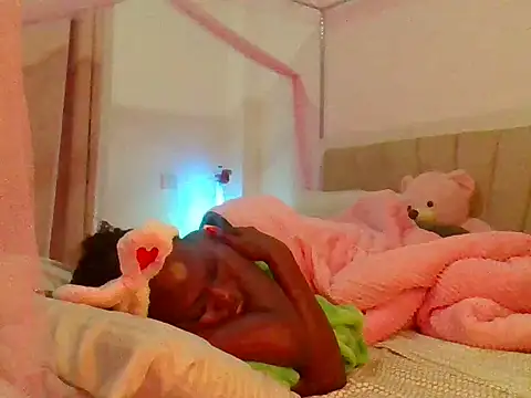 Xannaxx  online show from July 3, 3:56 am