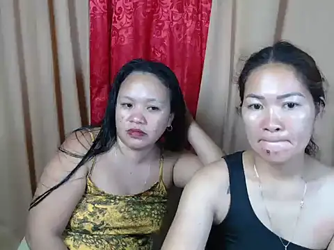 urpretty hotmama online show from June 16, 10:27 am