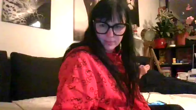 sexujuly88 online show from April 18, 11:26 pm