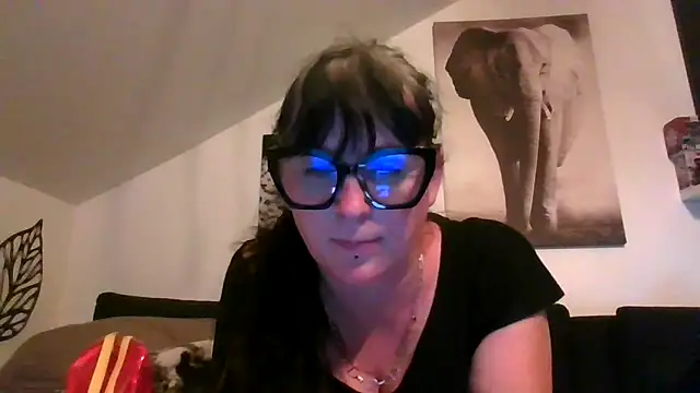 sexujuly88 online show from June 15, 8:53 pm