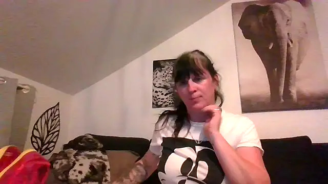 sexujuly88 online show from June 19, 9:18 pm
