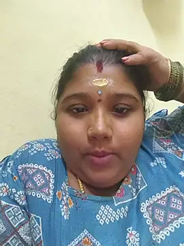 meenaqueen online show from June 8, 5:24 pm