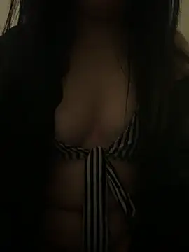badbunnybabe123 online show from June 8, 9:03 pm
