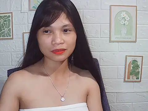 -Nancy-y online show from June 3, 3:39 pm