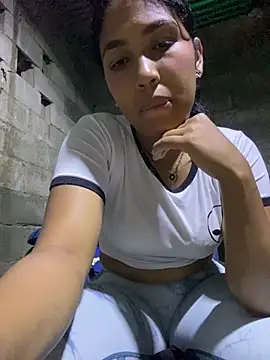 nina20xxxx online show from July 17, 2:38 am