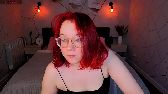 Aleks-casterrr online show from June 24, 5:12 pm