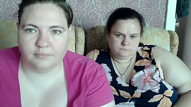TiaMason online show from June 16, 8:04 am