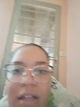 Esquetadinhas online show from July 8, 3:58 pm