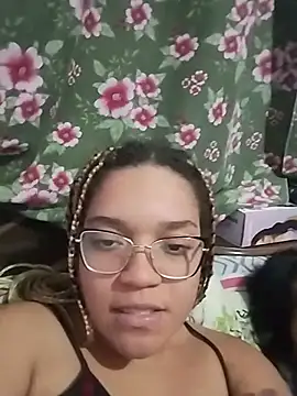 Esquetadinhas online show from June 26, 12:12 am