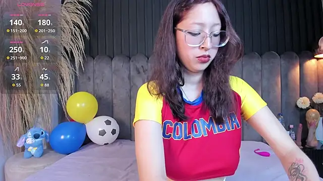 lunar lustx online show from June 23, 8:07 pm