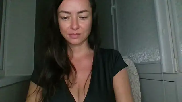 Mia Salamanka online show from July 28, 2:13 pm