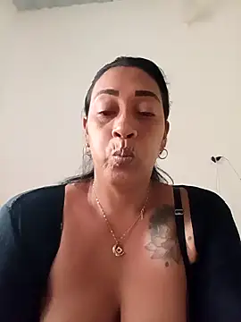 candelahot10 online show from June 26, 2:40 pm