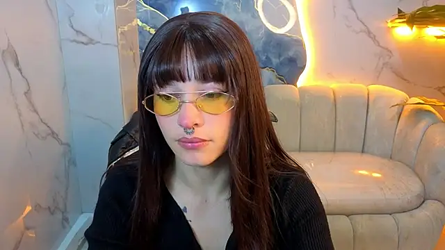Lily Tx online show from July 30, 12:39 pm
