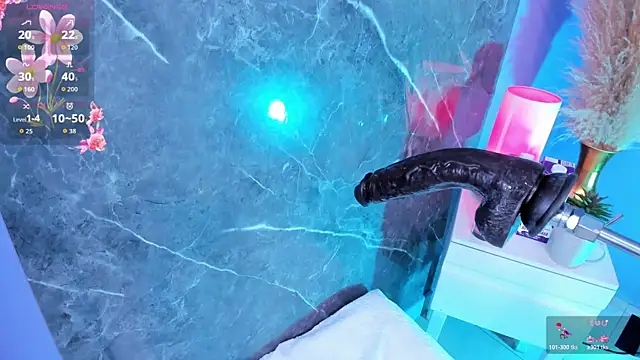leticia  lyn online show from July 12, 8:20 pm