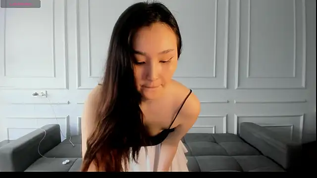nikky drive online show from July 6, 5:24 am
