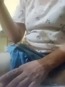 cutiegirlll online show from June 22, 9:17 am