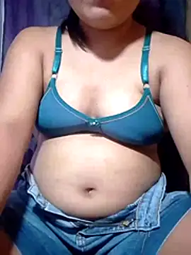 HotPussyPinay online show from July 12, 11:00 am