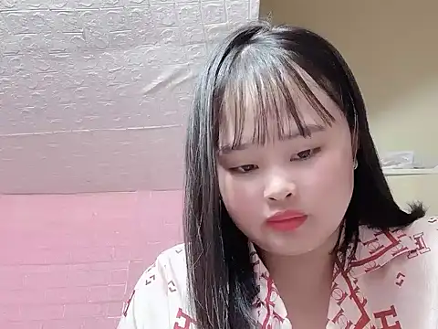 Elysia679 online show from June 18, 3:39 pm