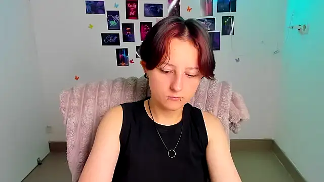 Dilara Kiss  online show from July 23, 5:15 am