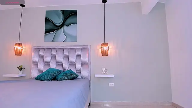 Lilith rousee online show from July 22, 6:20 pm