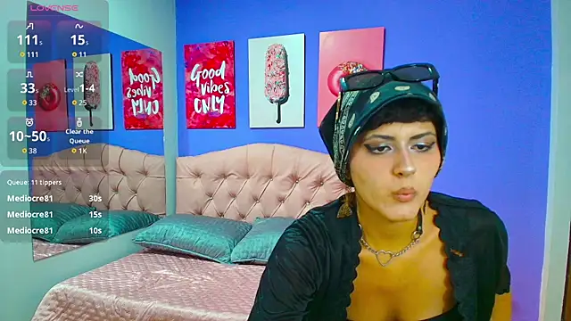 Sophie Mcgreen online show from July 27, 7:44 pm
