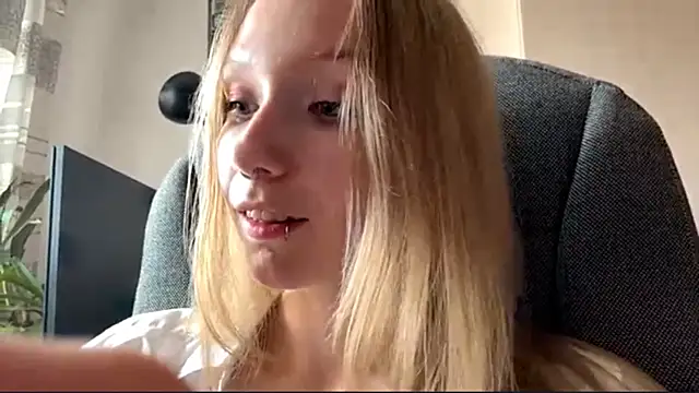 BivalentFalloff online show from July 15, 10:31 am
