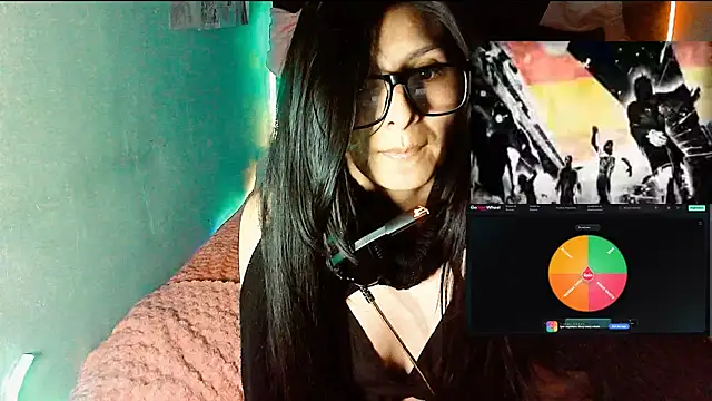 Waifuverse online show from July 11, 4:23 am