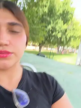 Violettvans3233 online show from July 22, 3:35 pm