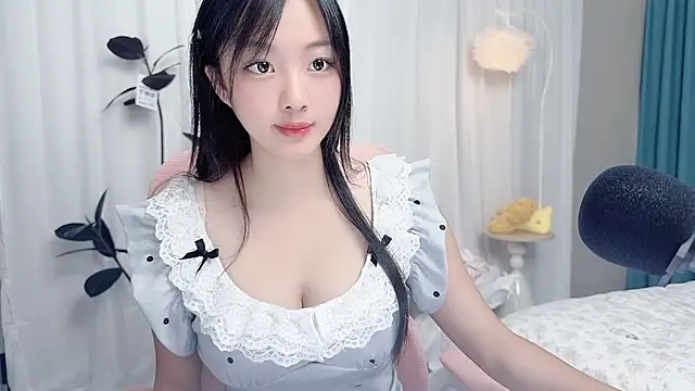 Winnie666999 online show from July 24, 3:15 am