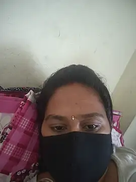 Lundpakadu online show from July 8, 8:27 am