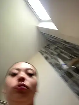 mia bornner online show from August 2, 4:43 pm