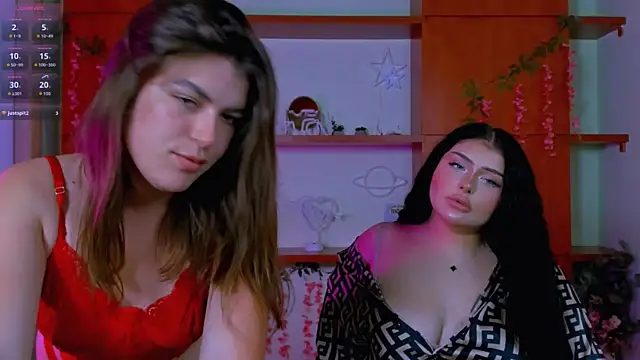 emma dark   online show from July 6, 9:14 am