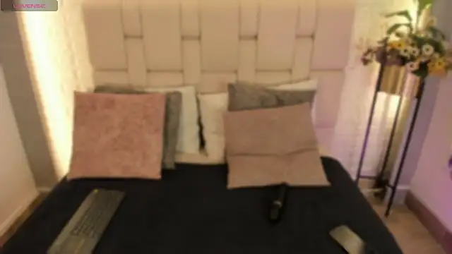 gigi rosee online show from July 9, 12:18 pm