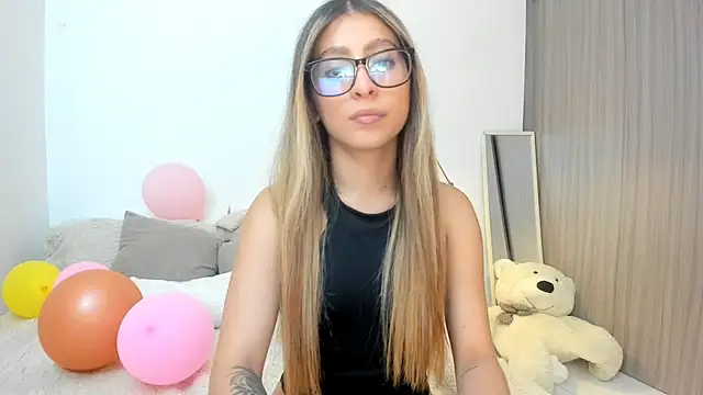 jessy  jones online show from July 15, 1:10 am