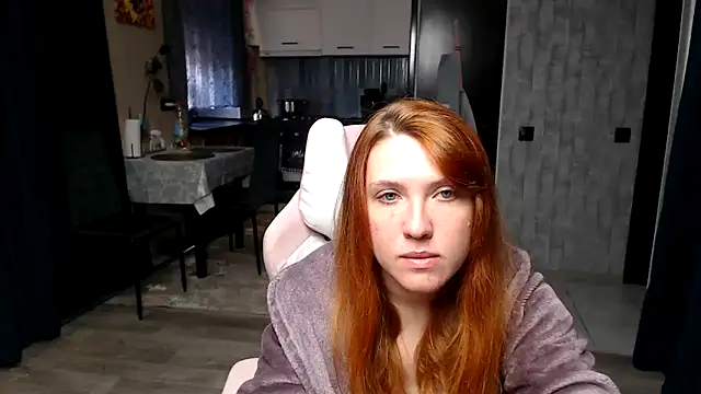 Reginasmilee online show from April 27, 5:59 am