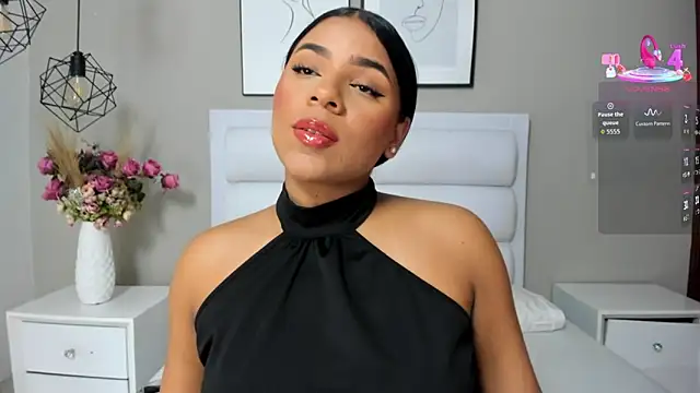 christineowens  online show from June 30, 3:06 am