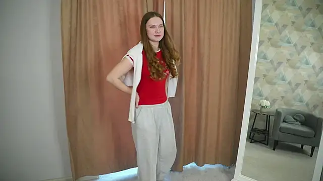 WillowLaigle online show from June 26, 5:20 am