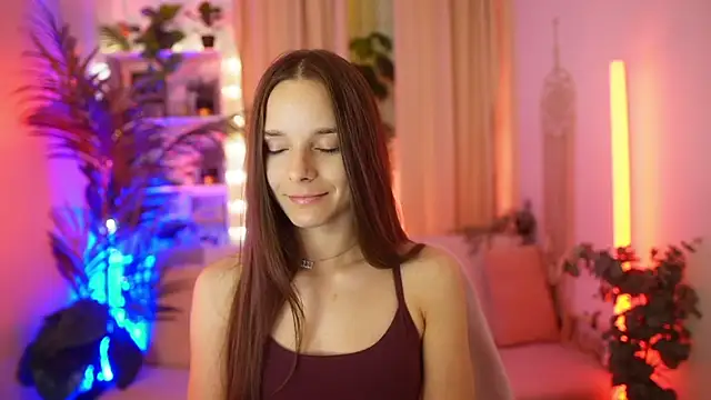 Anna Leah  online show from June 26, 7:37 pm