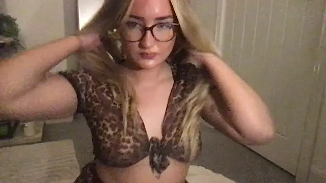 Dahlia-Rose-xx online show from June 26, 9:38 pm