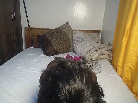 Classy vee online show from June 26, 12:01 am