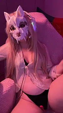 lili qilli online show from June 28, 12:39 am