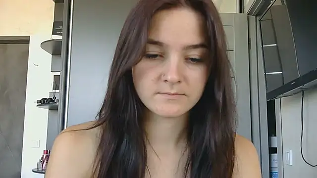 lole di online show from July 22, 1:23 pm