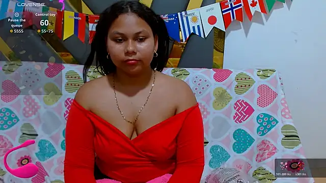 BellaCanela18 online show from June 26, 3:46 pm