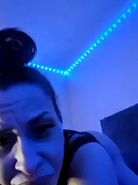 Snapshot of imisamoore69 chatting on September 14, 2:59 pm imisamoore69 online show from September 14, 2:59 pm