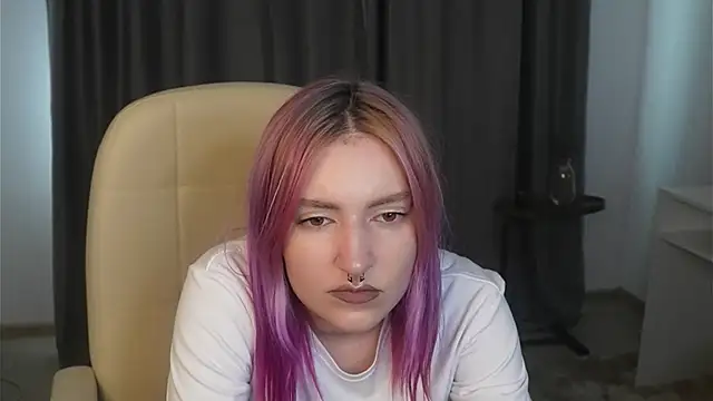 AnnabelBaer online show from July 3, 12:44 pm