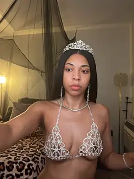 Carameld0ll online show from July 22, 2:23 am