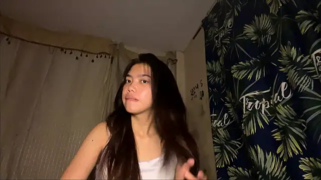 VanessaM03 online show from July 21, 2:40 pm
