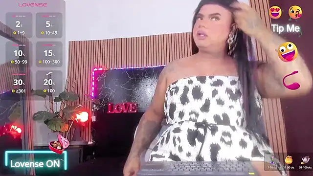 isabelleandbrand online show from October 23, 2:12 pm