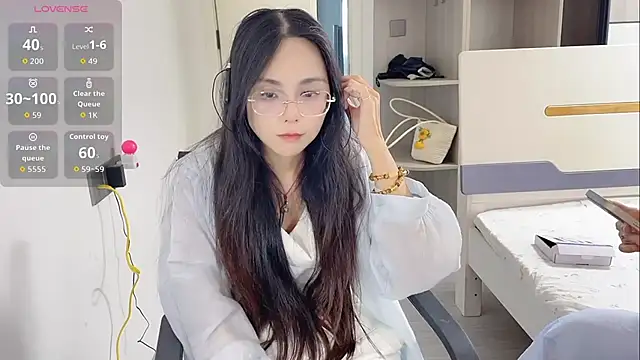 yishan-22 online show from July 14, 7:46 am